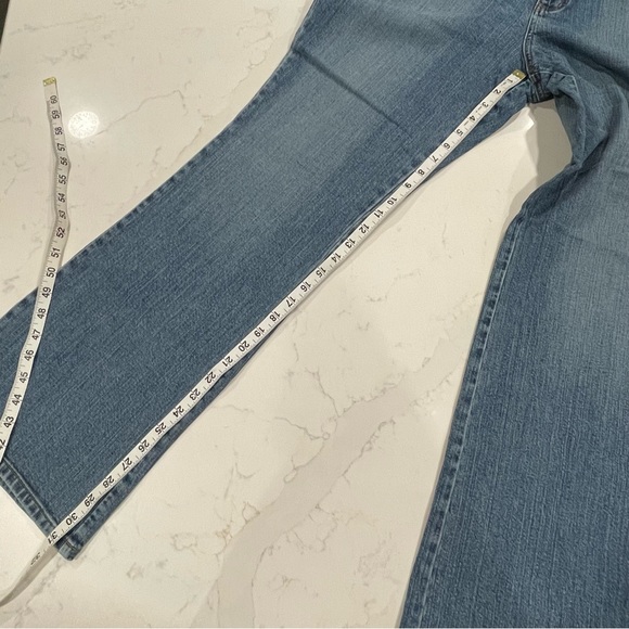 New York & Company Denim Blue Jeans Average Bootcut Size 18 - Picture 12 of 12